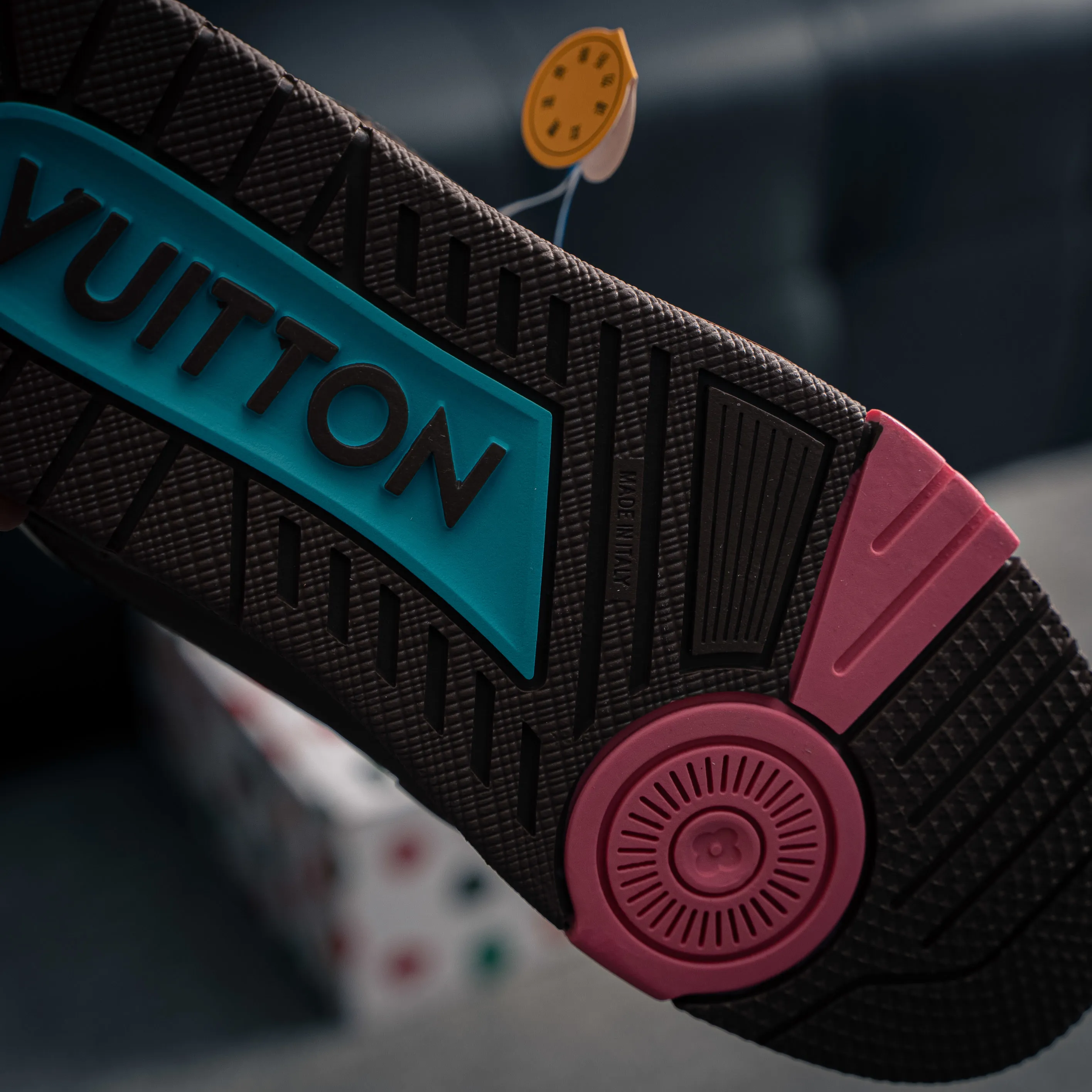 【 】 Louis Vuitton Trainer Sneaker Low Series Low-Top Retro Versatile Skate Shoes“ Virgil Abloh Retro Shoes ，